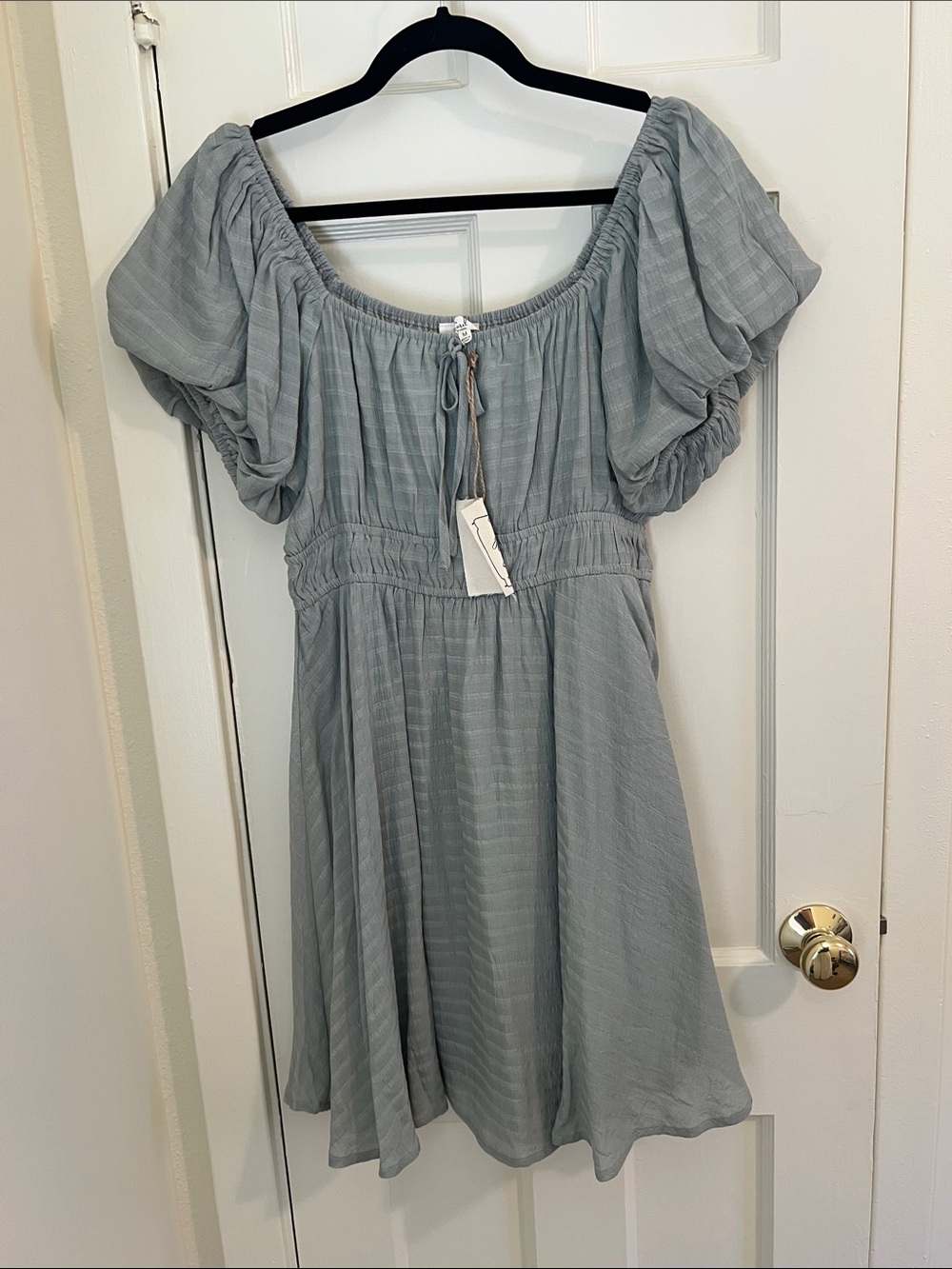 Easel Light Sage Puff Sleeve Summer Nap Dress
